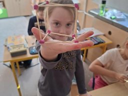 Rok szkolny 2024-2025 - 022 - Matematyka sama wchodzi do gêowy!